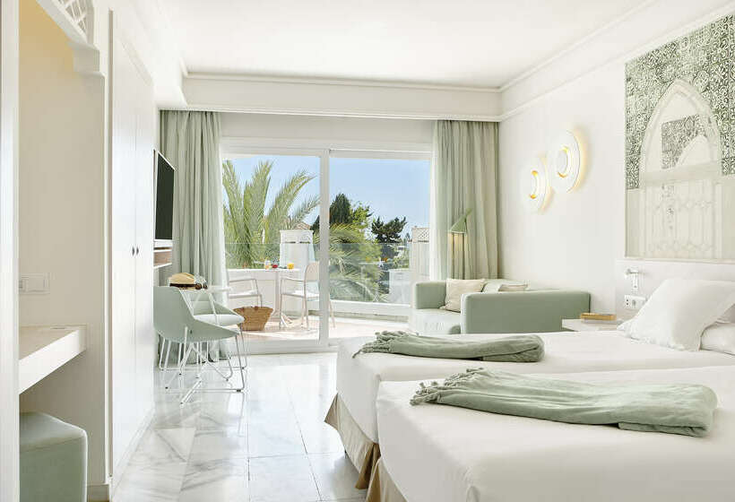 غرفة قياسية إطلالة جانبية علي البحر, Iberostar Selection Marbella Coral Beach