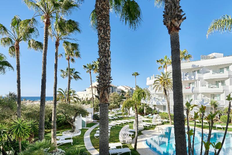 اتاق اساندارد با چشم‌انداز جانبی به دریا, Iberostar Selection Marbella Coral Beach