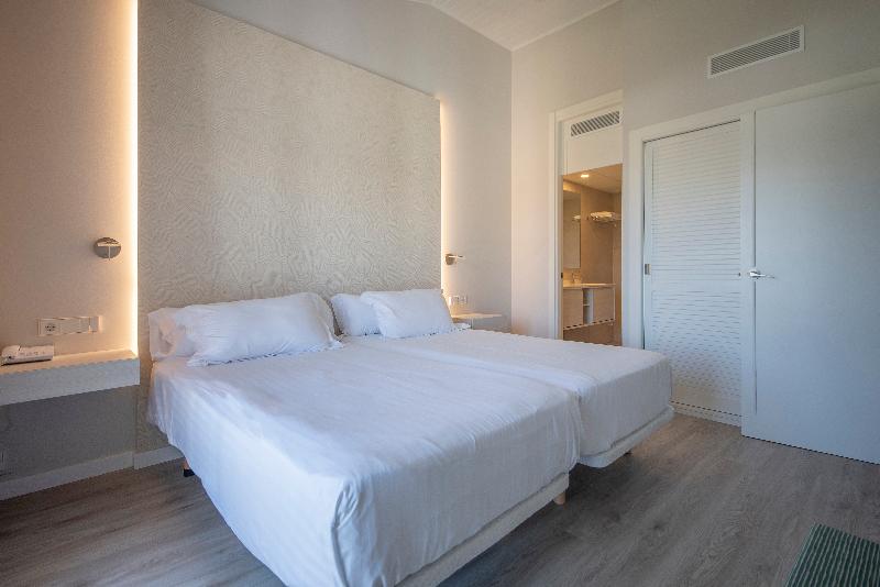 Standardrum Poolutsikt, Ilunion Hacienda De Mijas