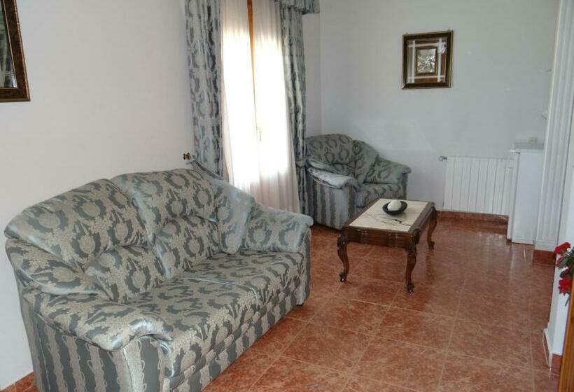 Junior Suite with Terrace, La Rueda