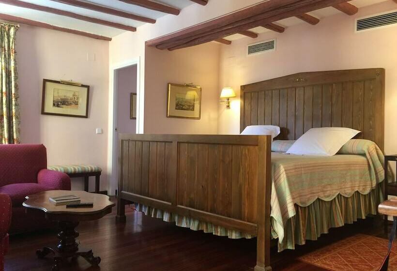 اتاق سوپریور, Las Casas De La Judería