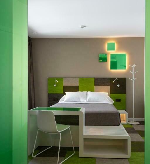 Standard Room, Macia Sevilla Kubb