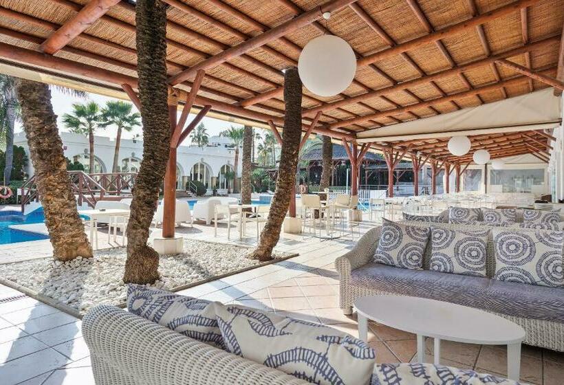 اتاق پرمیوم, Melia Marbella Banús