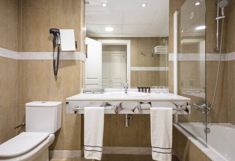اتاق پرمیوم, ME Marbella Luxury Lifestyle Hotel
