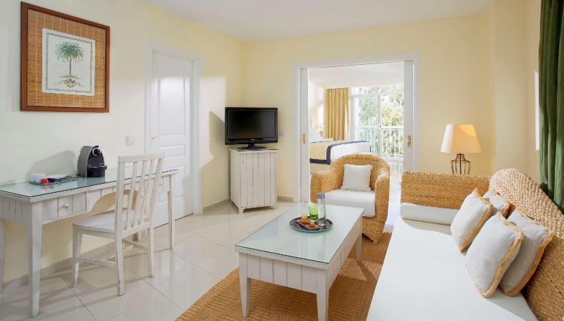 سوییت جونیور, ME Marbella Luxury Lifestyle Hotel