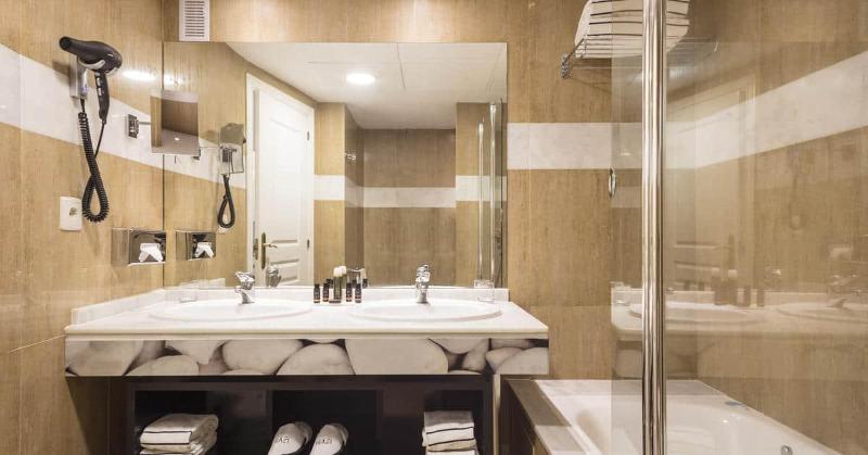 سوییت جونیور, ME Marbella Luxury Lifestyle Hotel