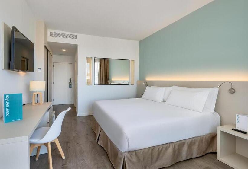 Deluxe-huone Sivuttainen Merinäkymä, Occidental Fuengirola