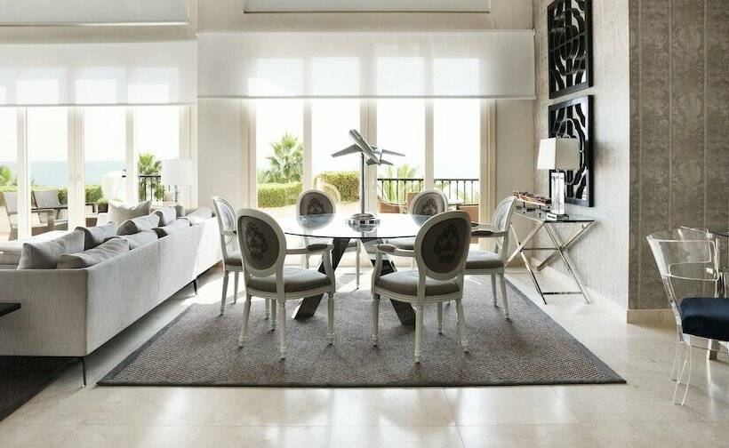 스위트, Puente Romano Beach Resort