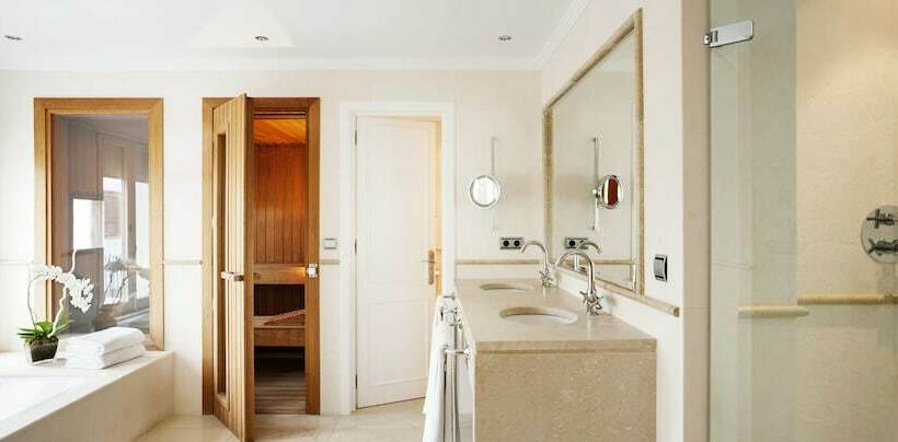 스위트, Puente Romano Beach Resort