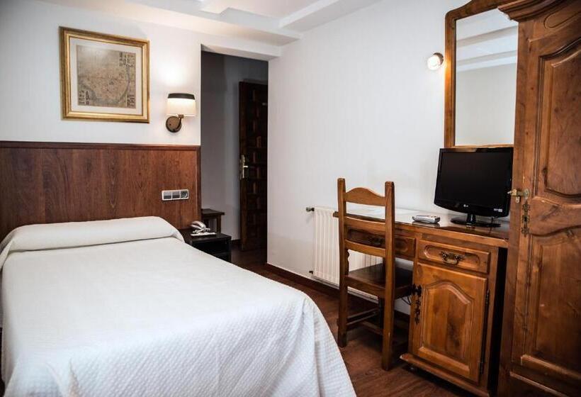 Standard Single Room, Santa Isabel