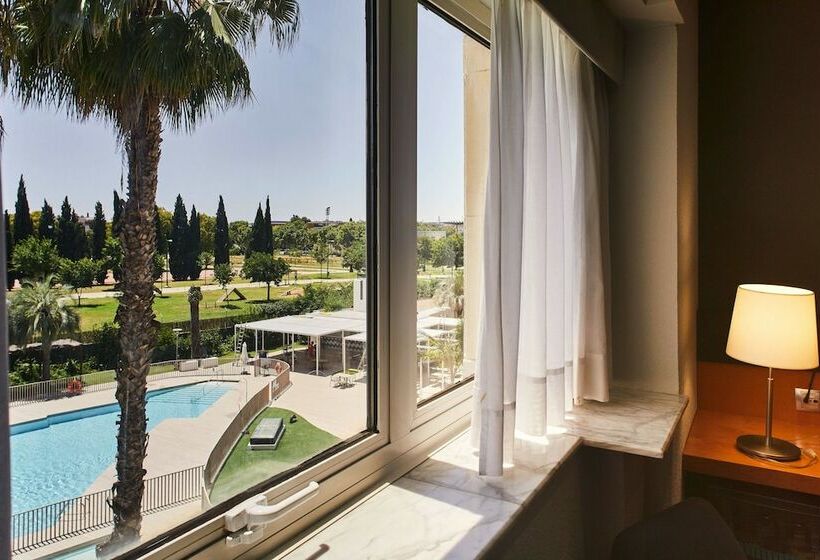 Comfort Room Pool View, Silken Alandalus Palace