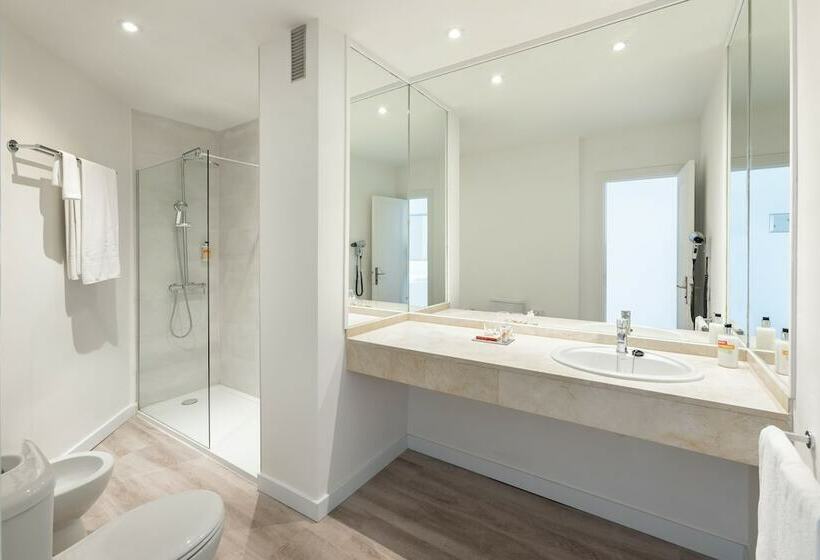 اتاق استاندارد با چشم‌انداز دریا, Meliá La Palma