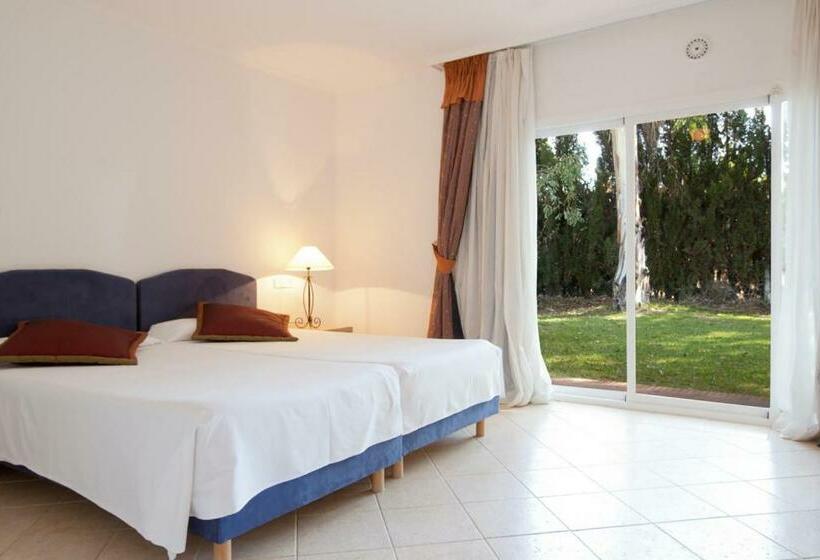 2 Bedroom House, Sol Marbella Estepona  Atalaya Park