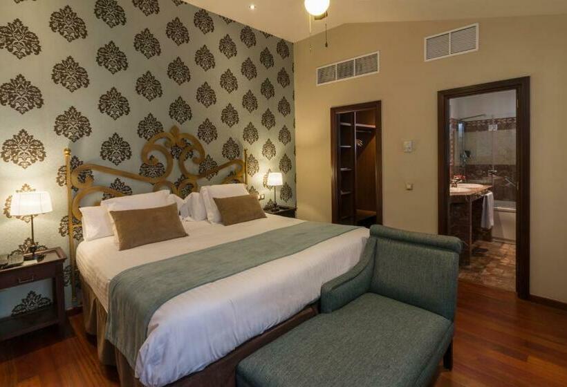 سوئیت با وان آب گرم, Laguna Nivaria Hotel & Spa