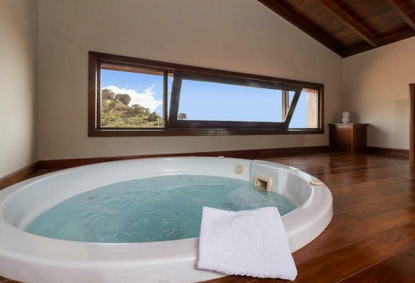 Suite with Hot Tub, Laguna Nivaria  & Spa