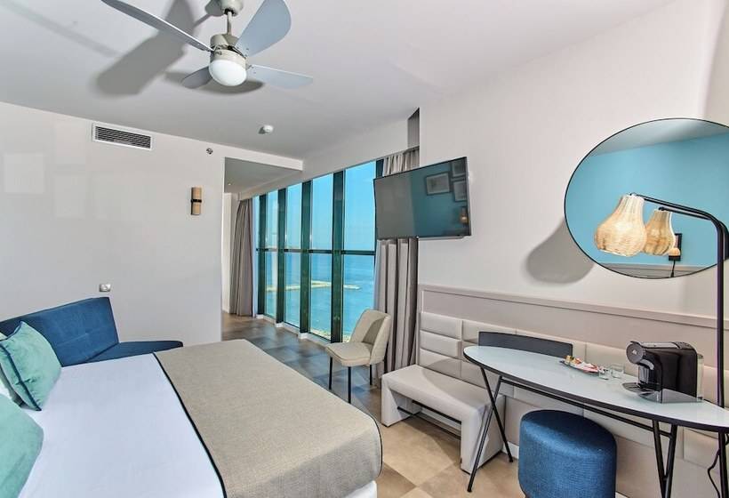 سوییت جونیور, Leonardo Hotel Fuengirola Costa Del Sol