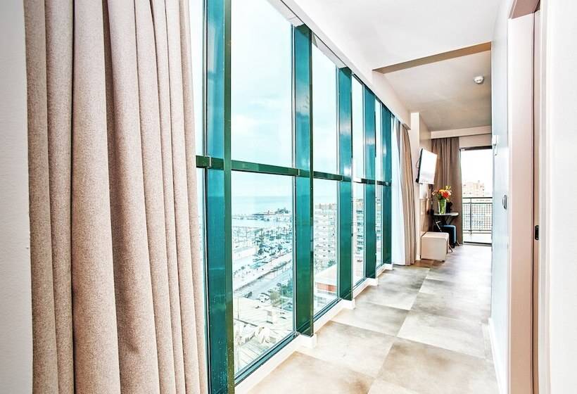 سوییت جونیور, Leonardo Hotel Fuengirola Costa Del Sol
