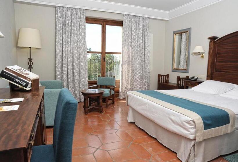 Quarto standard, Parador De Alcaniz