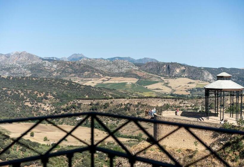 Camera Duplex, Parador De Ronda