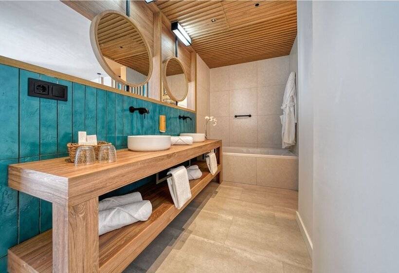 Полулюкс Deluxe Вид на Море, Labranda Suites Costa Adeje