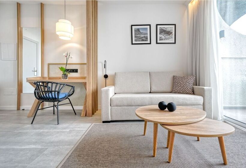 Полулюкс Deluxe Вид на Море, Labranda Suites Costa Adeje