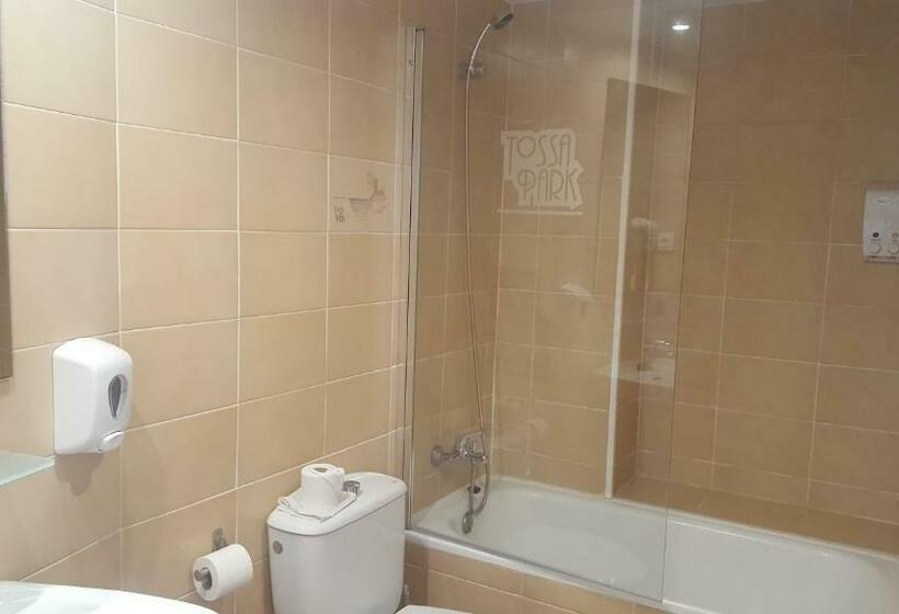 סטודיו סטנדרט עם מרפסת, Ght Aparthotel Tossa Park