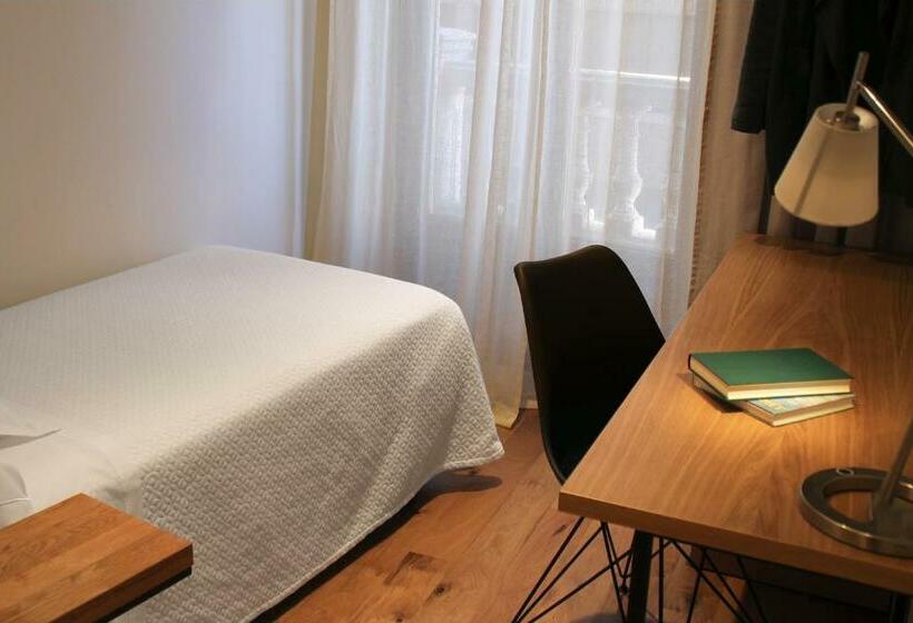 Standard Single Room, Boutique Astorga