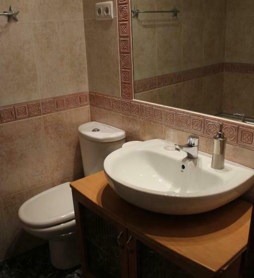 اتاق استاندارد, Hostal De La Torre Hostal Economico