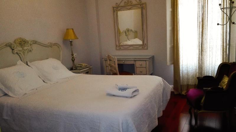 اتاق استاندارد, Le Petit Paris