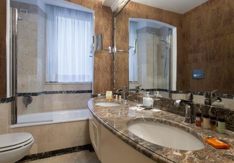 اتاق استاندارد, Hostal Paris