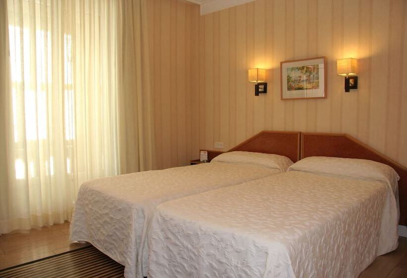 اتاق استاندارد, Hostal Paris