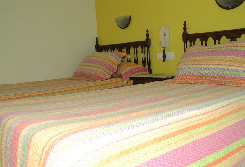 غرفة قياسية, Hostal Ramon Y Cajal