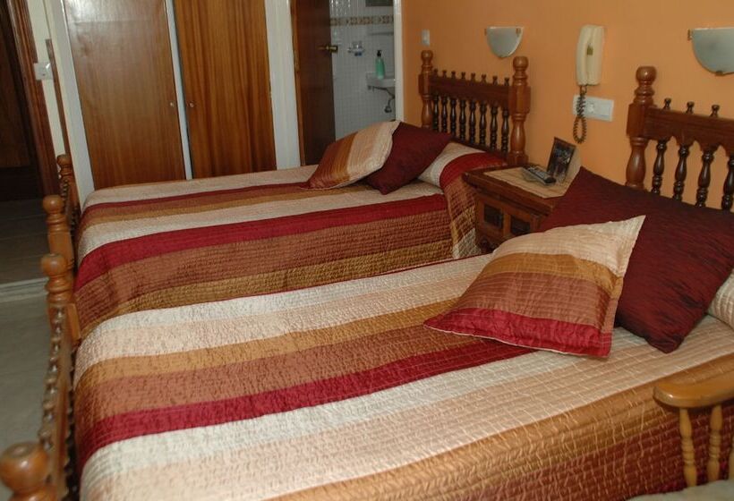 Standard-huone, Hostal Ramon Y Cajal