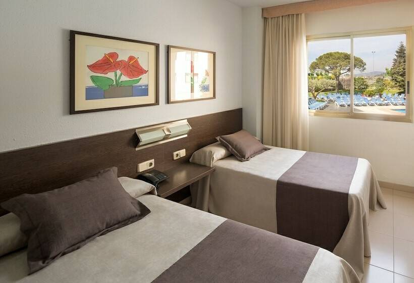 Premium Room Pool View, Aqua Hotel Montagut Suites 4sup