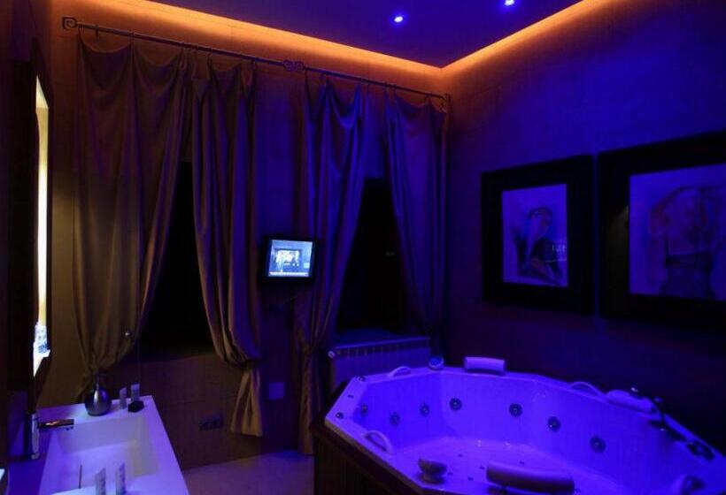 سوییت جونیور لوکس, Boutique Palacio De La Serna