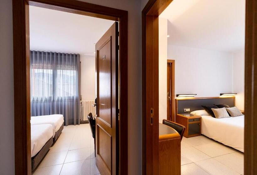 Standard Quadruple Room, Del Prado