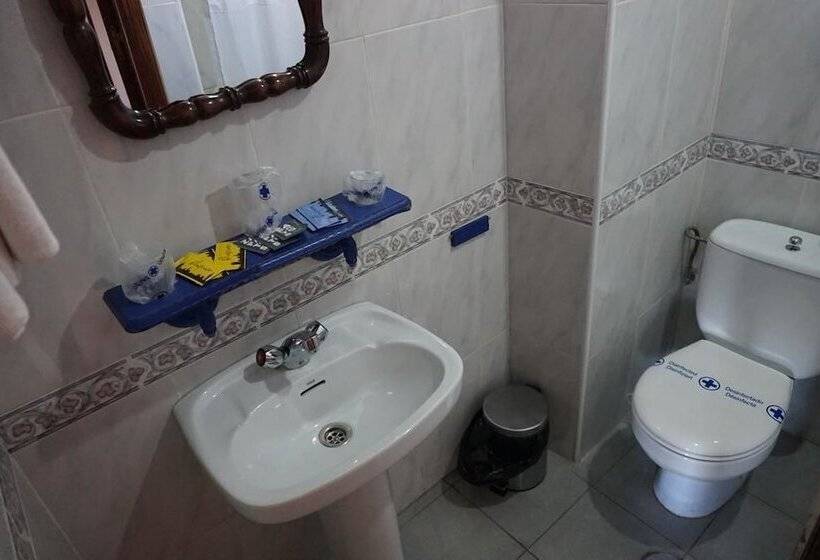 اتاق استاندارد, Hostal Alamare