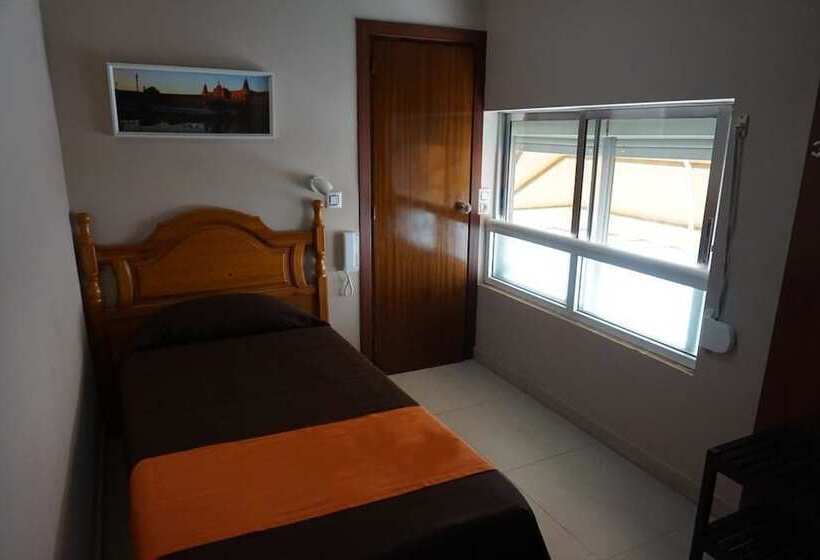 Chambre Standard Individuelle, Hostal Alamare