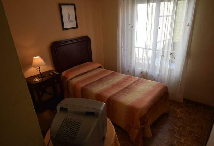 غرفة قياسية فردية, Hostal Blazquez Sanchez