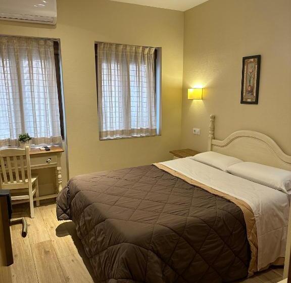 اتاق استاندارد, Trípolis Toledo