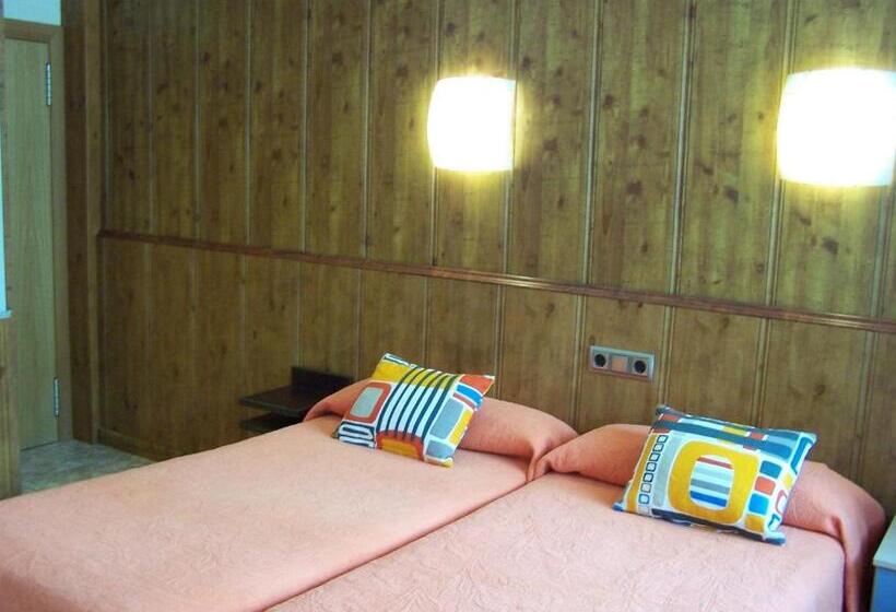 اتاق استاندارد, Hostal El Carmen