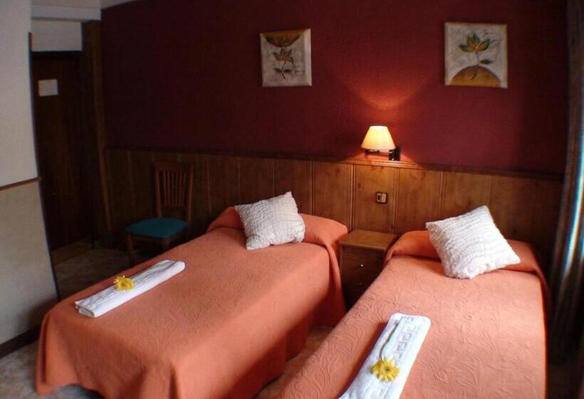 اتاق استاندارد, Hostal El Carmen