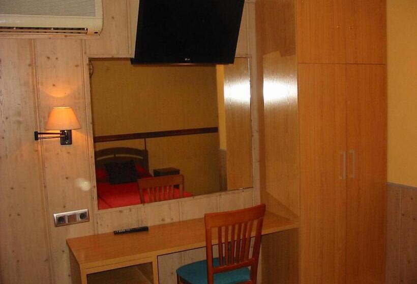 اتاق استاندارد, Hostal El Carmen