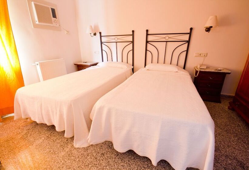 اتاق استاندارد, Hostal Nueva Andalucia