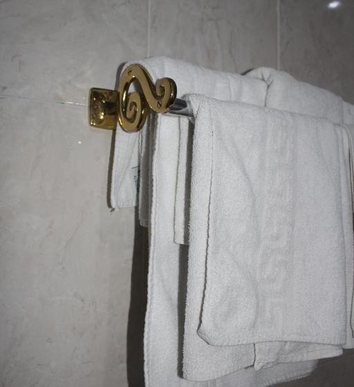 اتاق استاندارد, Hostal Santa Ana