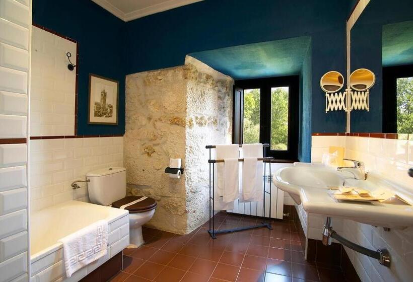 اتاق استاندارد, Real Monasterio De San Zoilo