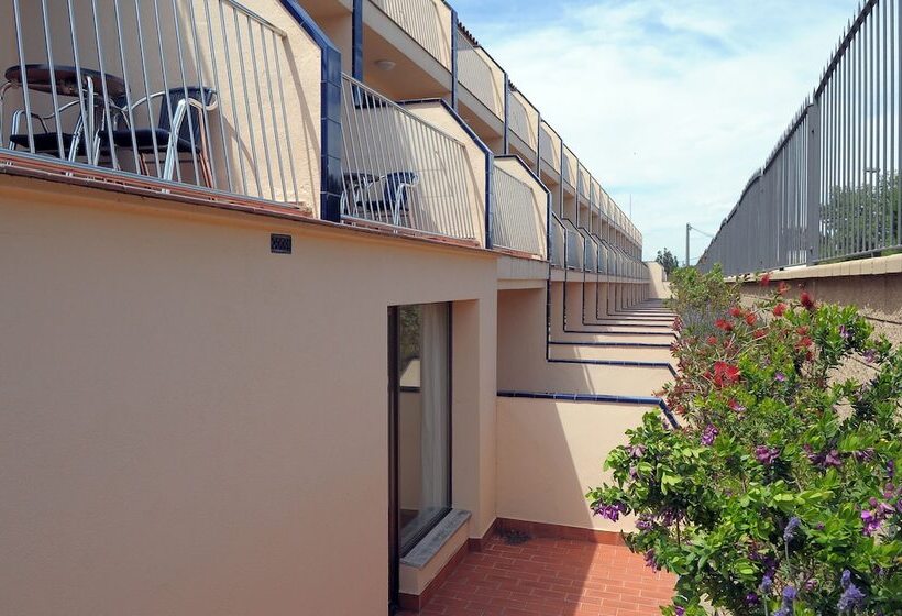 اتاق استاندارد سه نفره, San Carlos
