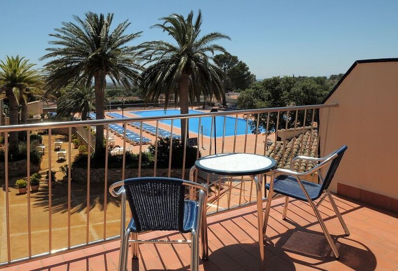اتاق استاندارد سه نفره, San Carlos