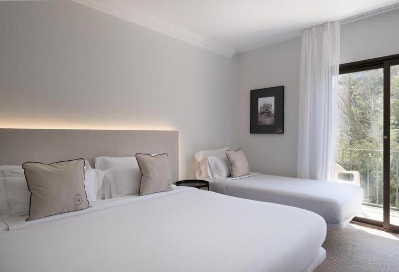 Standard Triple Room, Montjoi By Brava Hoteles