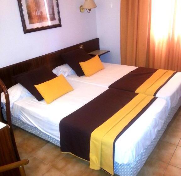 اتاق استاندارد, Hostal Del Sol